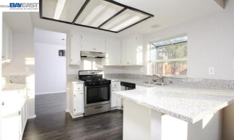 2310 Lightcap Street Lancaster, CA 93535 - Photo 4 of 17