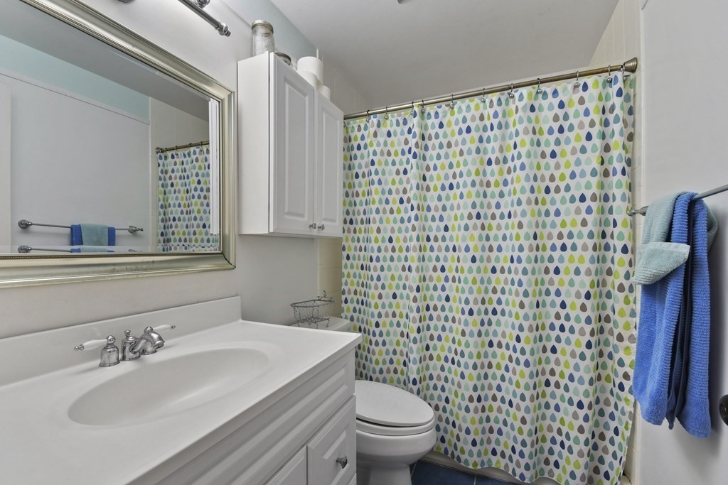 5 Apple Hill Road Sturbridge, MA 01566 - Photo 24 of 29 Gallery Image 24
