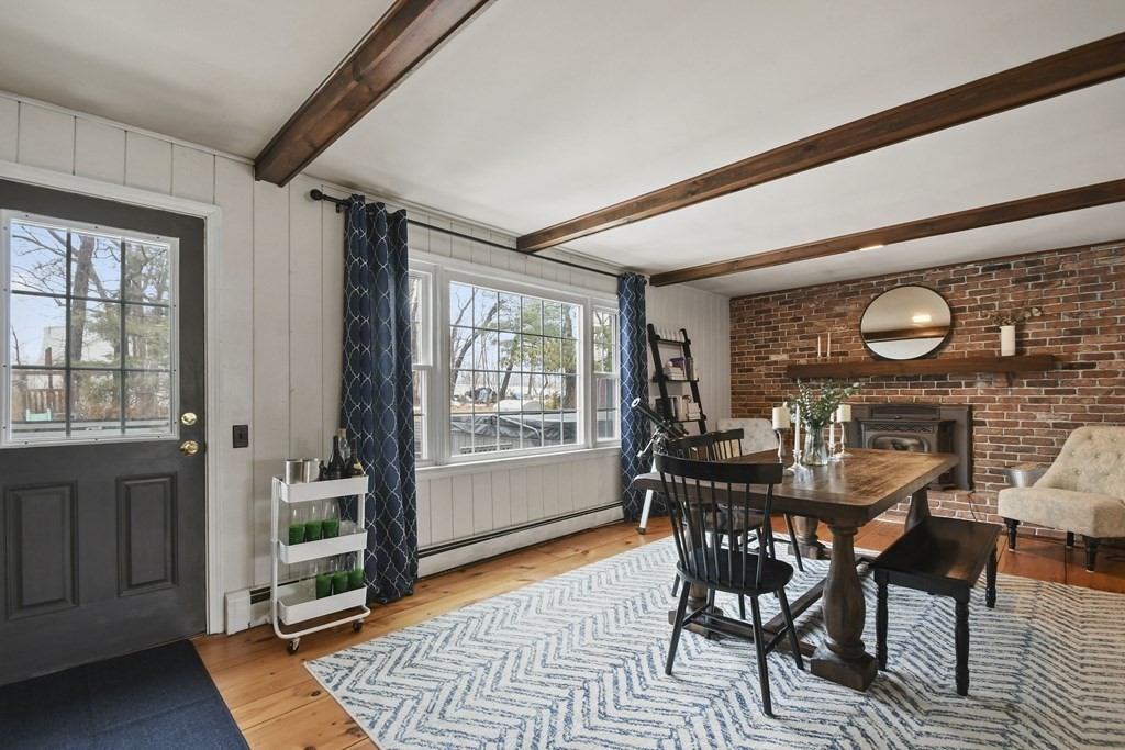 5 Apple Hill Road Sturbridge, MA 01566 - Photo 6 of 29 Gallery Image 6