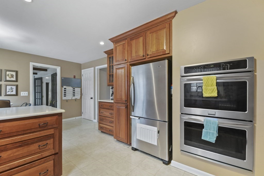 5 Apple Hill Road Sturbridge, MA 01566 - Photo 10 of 29 Gallery Image 10