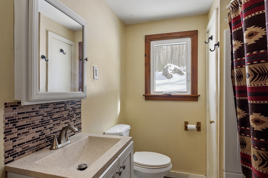 72 Amherst Road Belchertown, MA 01007 - Photo 16 of 33 Gallery Image 16