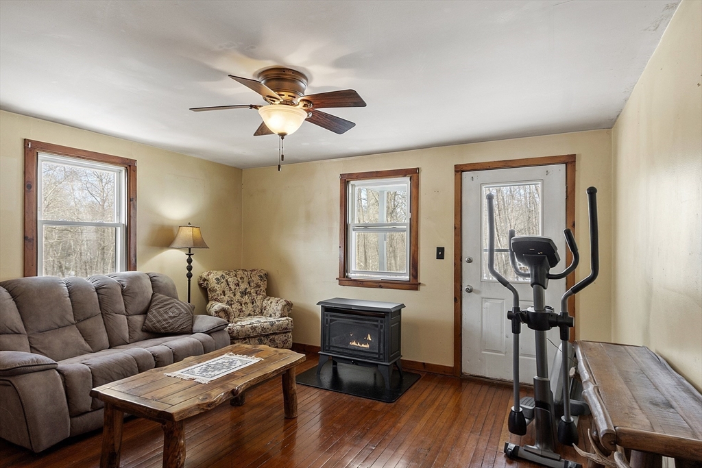 72 Amherst Road Belchertown, MA 01007 - Photo 9 of 33 Gallery Image 9
