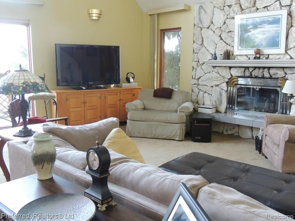 6386 Crandall Road Howell, MI 48855 - Photo 22 of 22