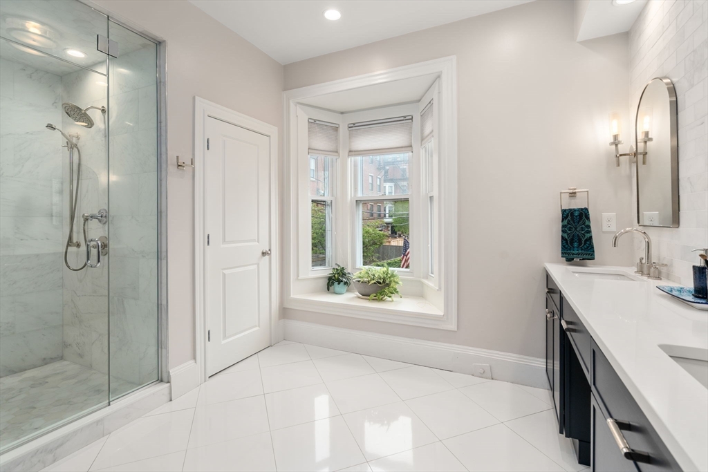 2 Lexington Street Boston, MA 02129 - Photo 8 of 21