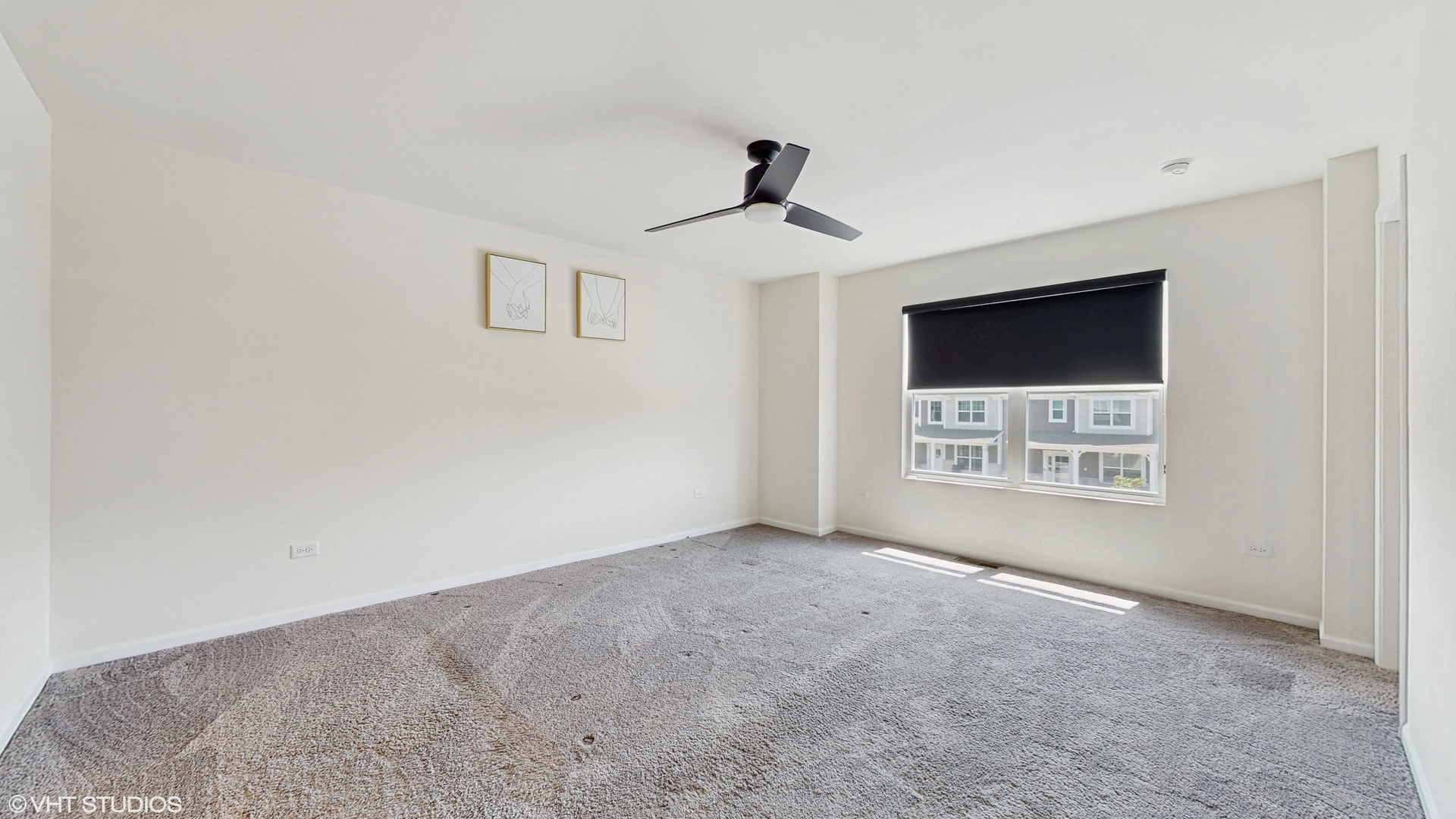 268 Hoffmann Drive, Unit 268 Buffalo Grove, IL 60089 - Photo 19 of 37 a view of an empty room with a window