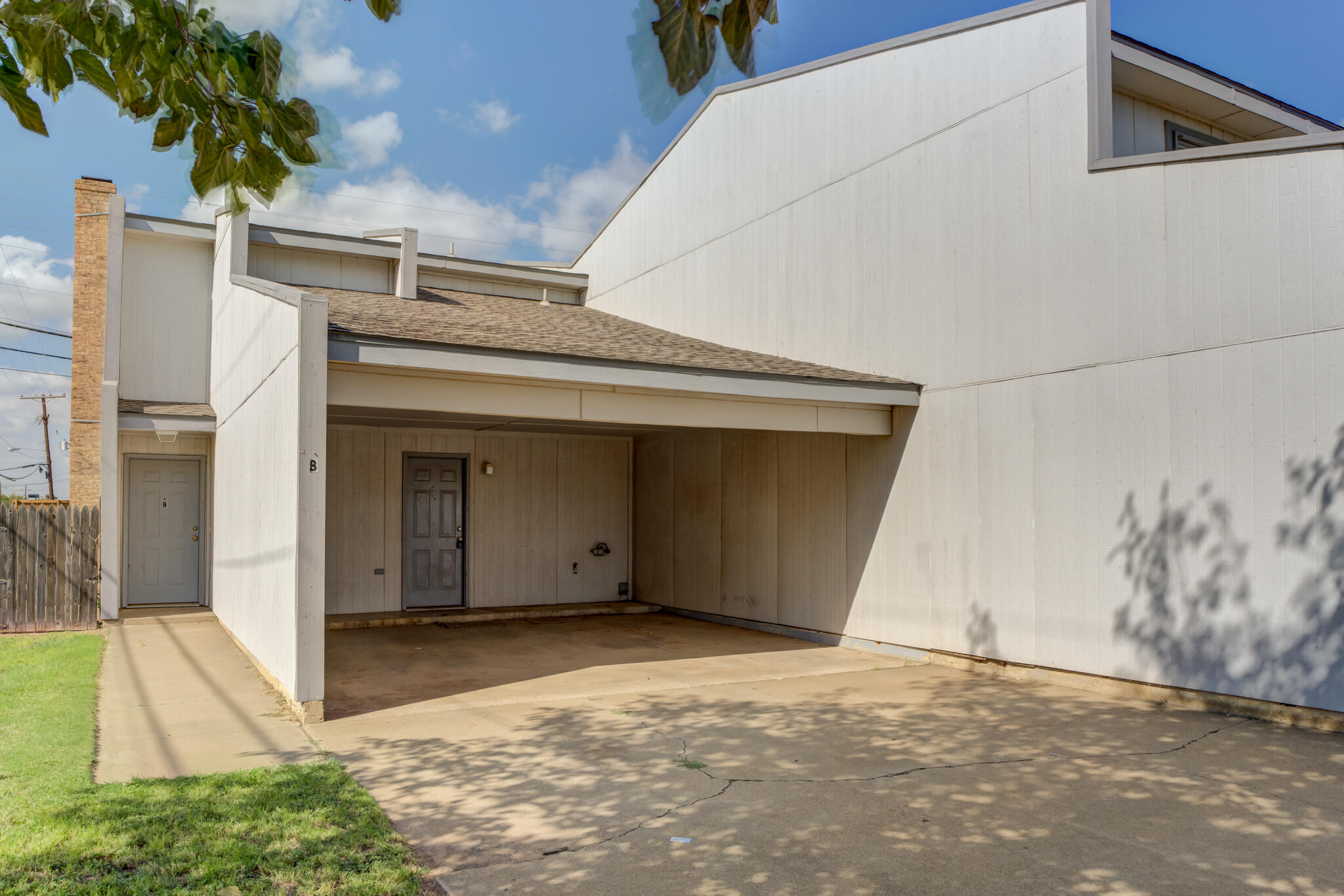 4320 52nd Street Lubbock, TX 79413 - Photo 3 of 59 DSC04286_87_88_89_90