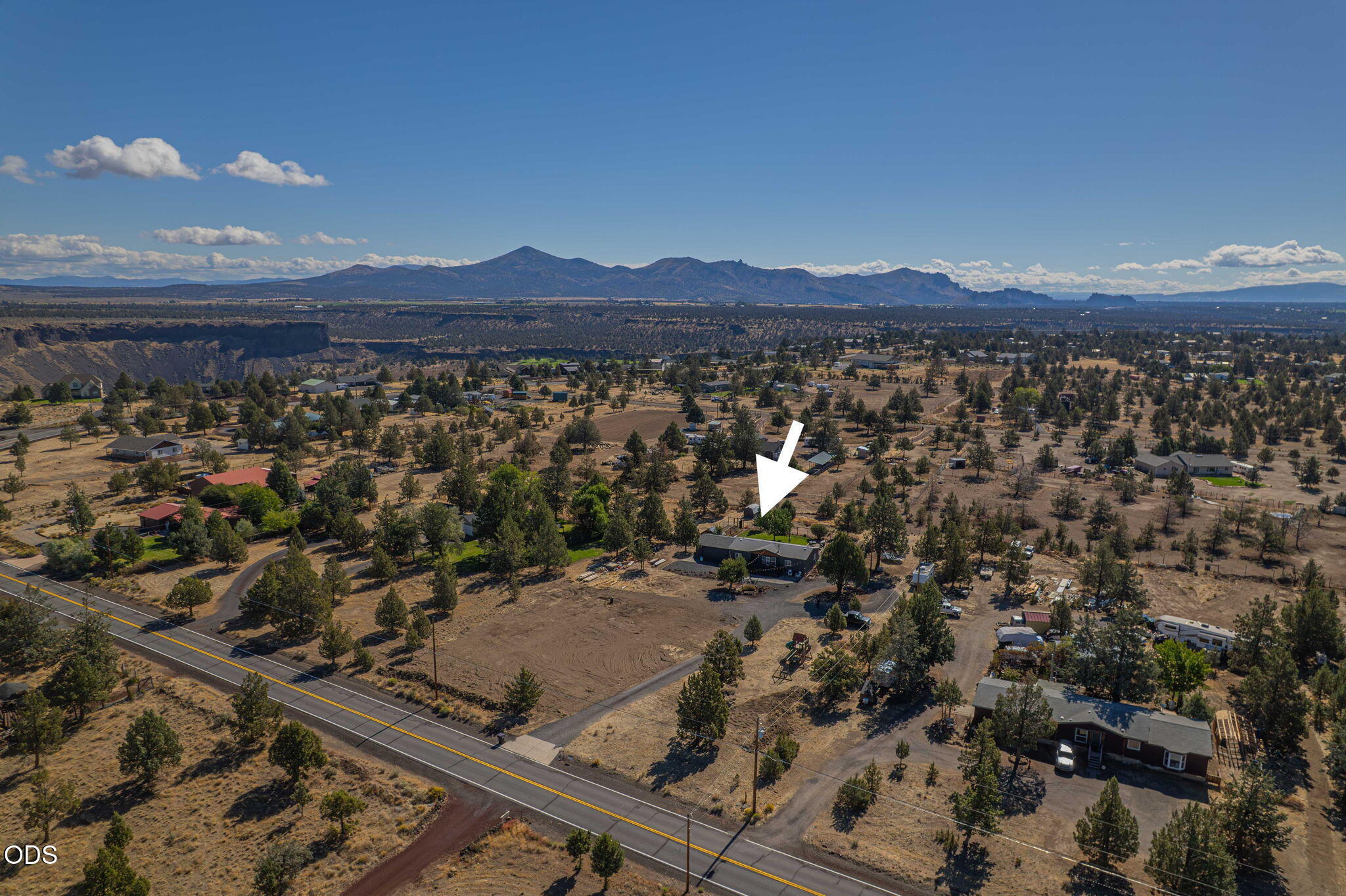 6143 Southwest Rim Road Terrebonne, OR 97760 - Photo 3 of 53 Gallery Image 3