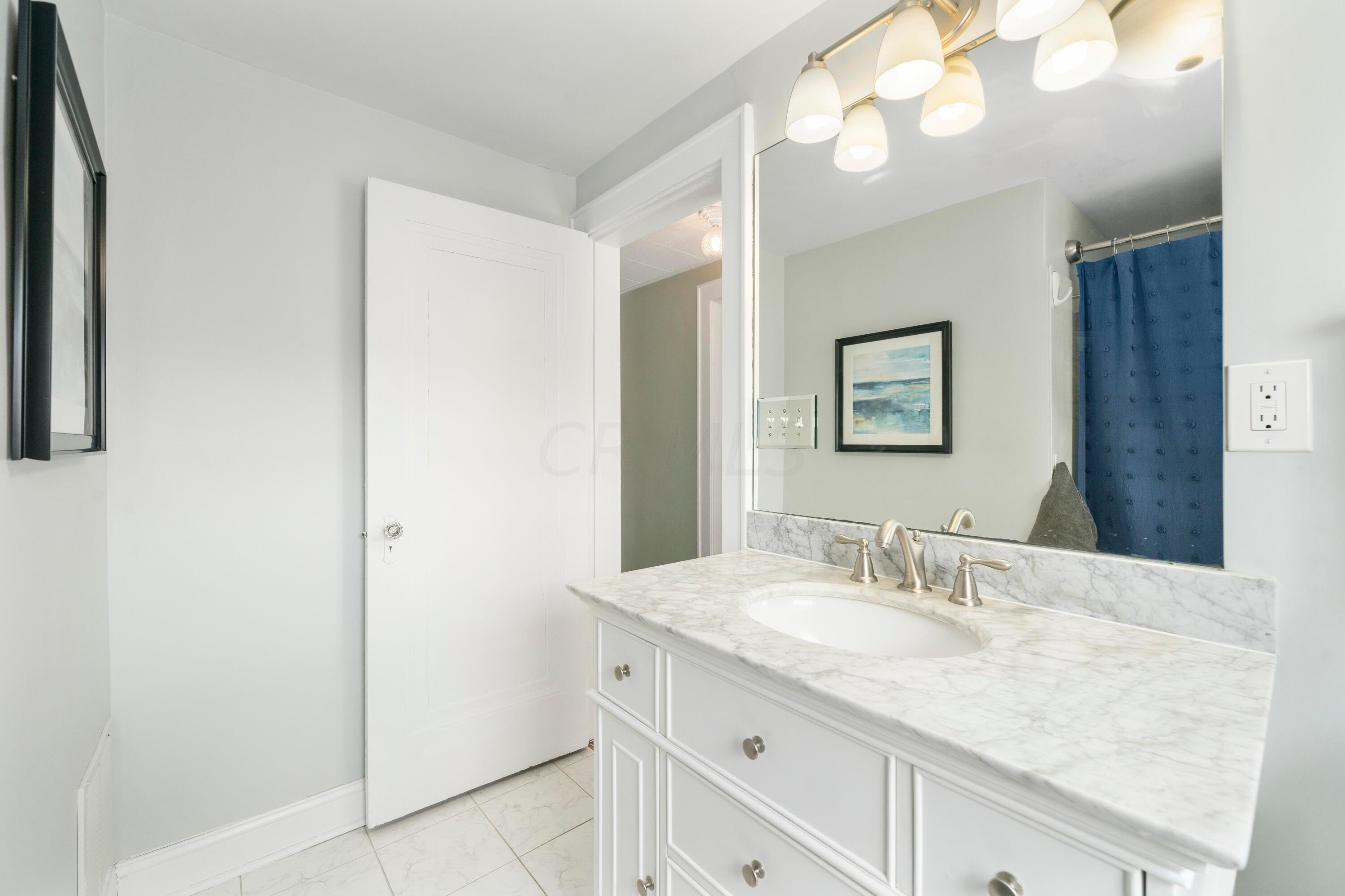 859 South Remington Road Bexley, OH 43209 - Photo 43 of 64 DSC05901