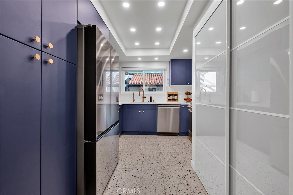 745 Main Street El Segundo, CA 90245 - Photo 13 of 42