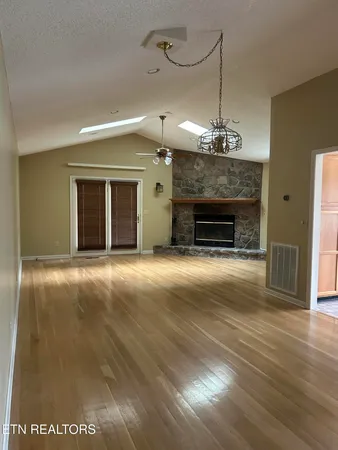 $1,800 | 140 Havenridge Circle, Crossville, TN 38558