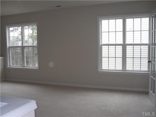 8140 Sommerwell Street Raleigh, NC 27613 - Photo 19 of 23 Gallery Image 19