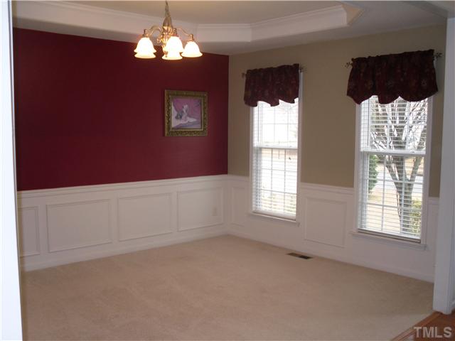 8140 Sommerwell Street Raleigh, NC 27613 - Photo 5 of 23 Gallery Image 5