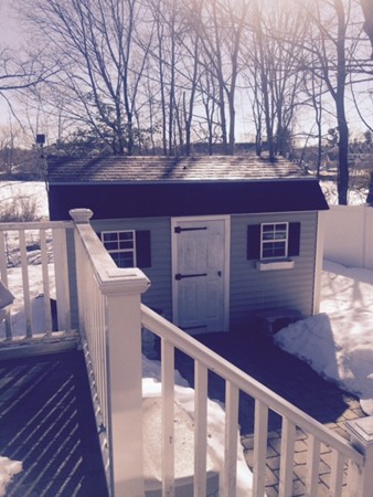 28 Chapman Road Wakefield, MA 01880 - Photo 2 of 14 Gallery Image 2