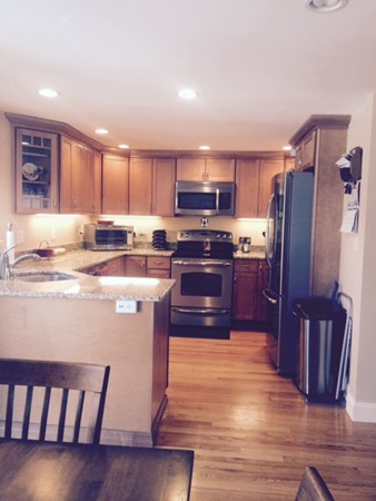 28 Chapman Road Wakefield, MA 01880 - Photo 7 of 14 Gallery Image 7