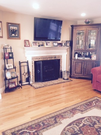 28 Chapman Road Wakefield, MA 01880 - Photo 9 of 14 Gallery Image 9