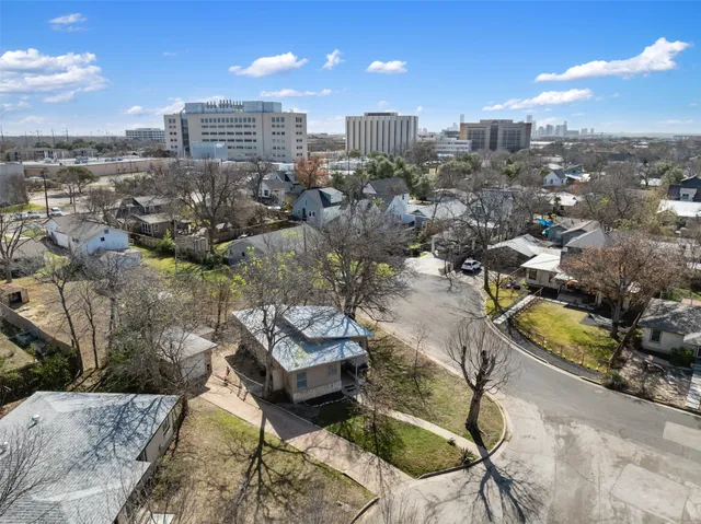 $575,000 | 1300 Harriet Court, Austin, TX 78756