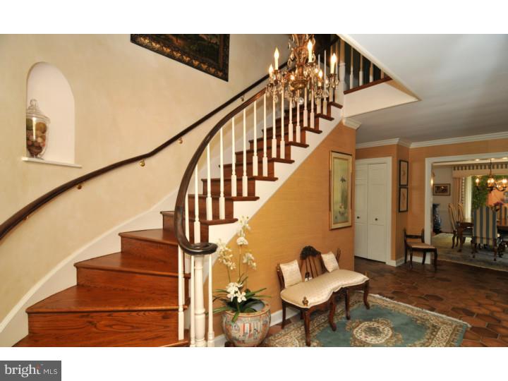 7 Andorra Hill Road Lafayette Hill, PA 19444 - Photo 6 of 23 a view of entryway and hall