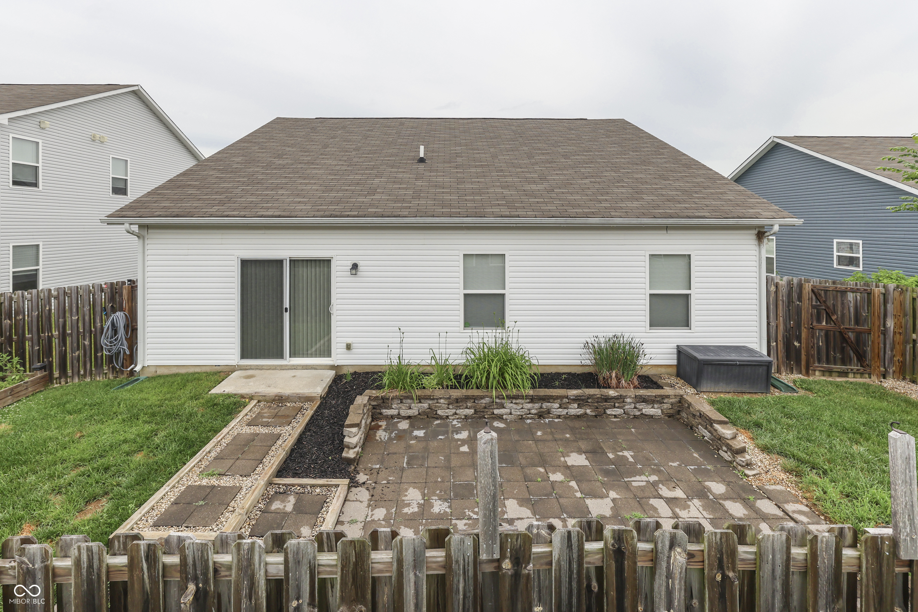 202 Longleaf Lane Greenfield, IN 46140 - Photo 33 of 39