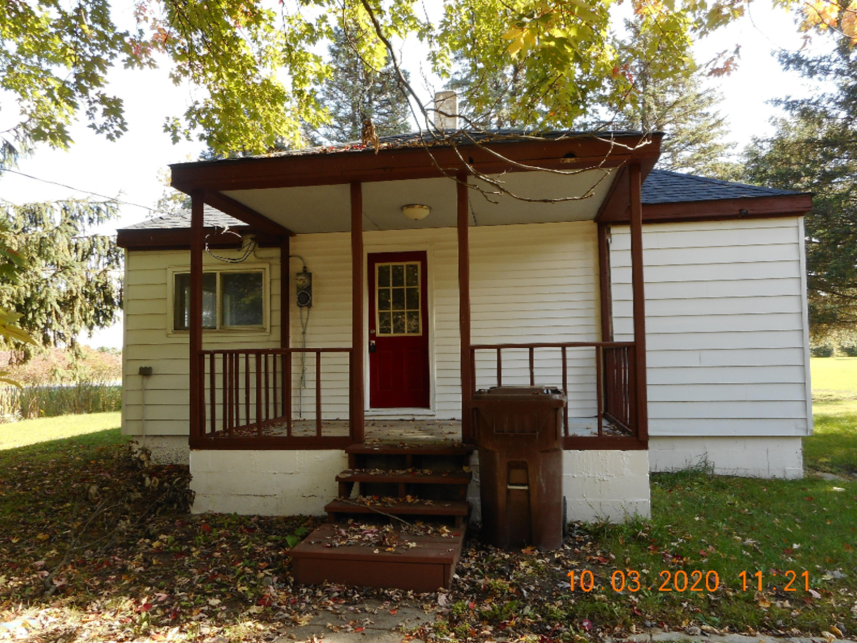 797 West Redstone Road Wheeler, MI 48662 - Photo 1 of 26 DSCN3656