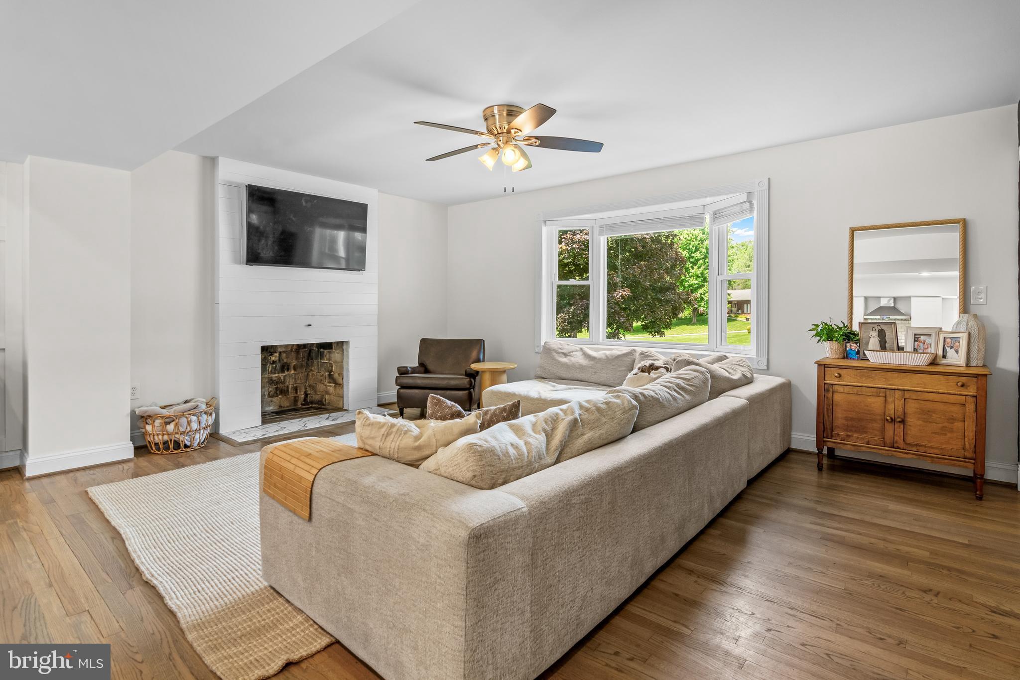 109 Rockvale Road Sykesville, MD 21784 - Photo 12 of 45