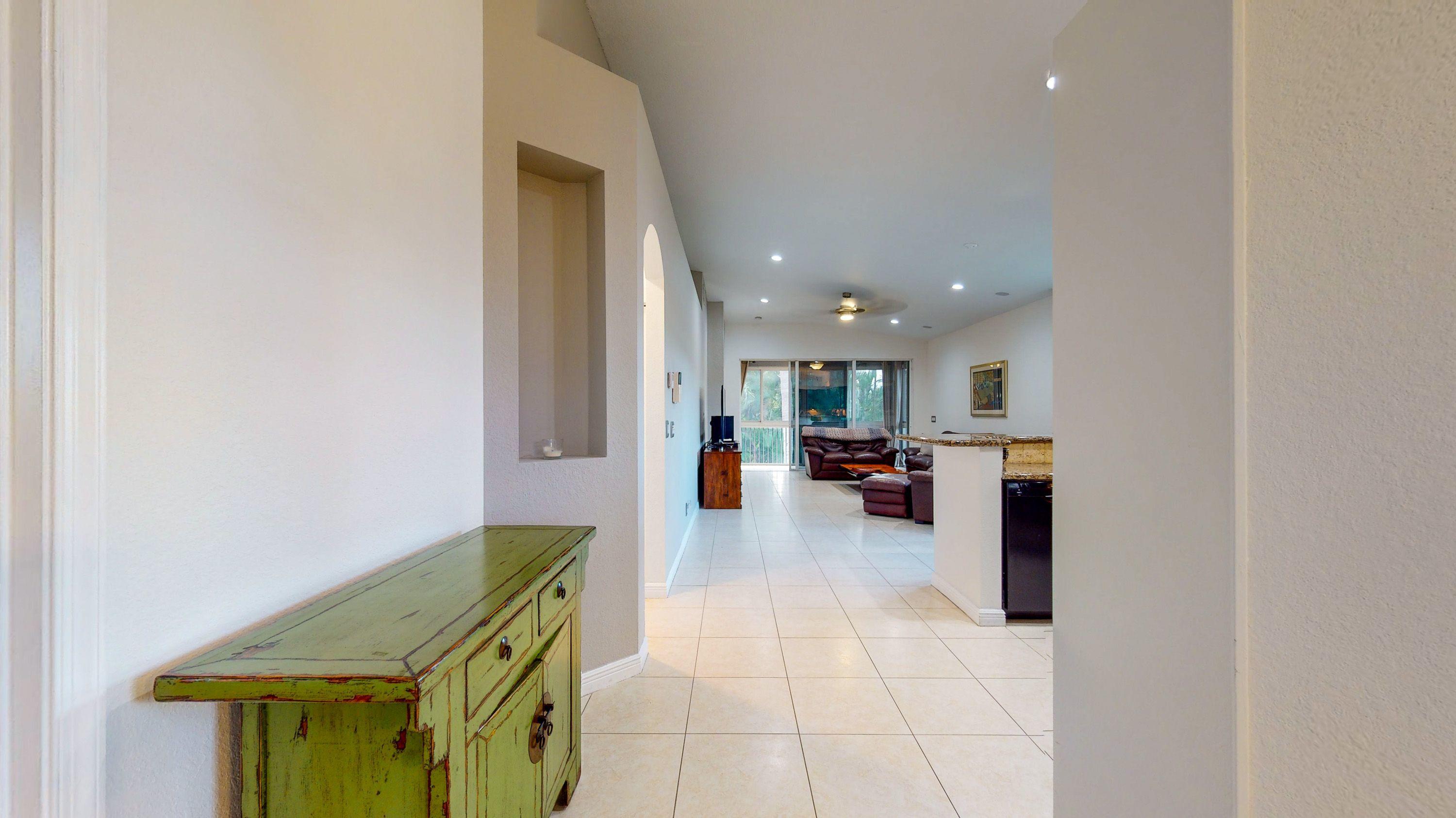 16055 Sims Road, Unit 204 Delray Beach, FL 33484 - Photo 10 of 69 S24