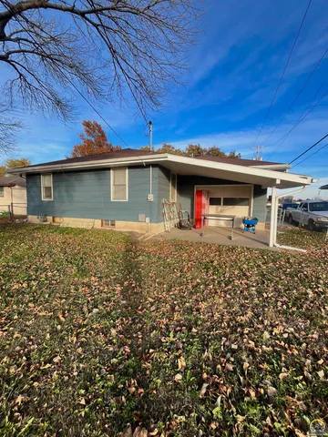 $164,900 | 1009 Janice Street, Emporia, KS 66801
