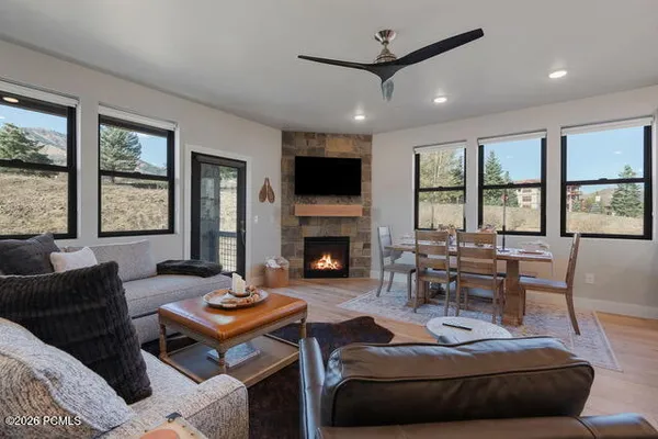 $1,375,000 | 1166 West Helling Circle, Unit 4102, Heber City, UT 84032