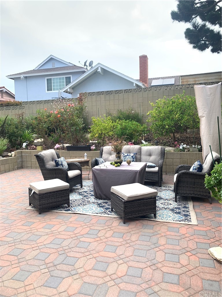 23625 Pineforest Lane Harbor City, CA 90710 - Photo 19 of 22 a view of a terrace with furniture