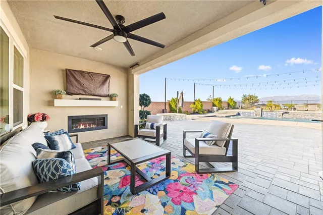 $1,595,000 | 2627 Chad Zeller Lane, Corona, CA 92882