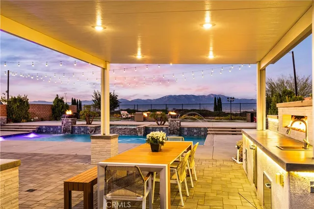 $1,595,000 | 2627 Chad Zeller Lane, Corona, CA 92882