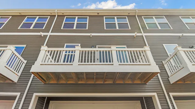 $359,990 | 17315 Ulster Drive, Tinley Park, IL 60477