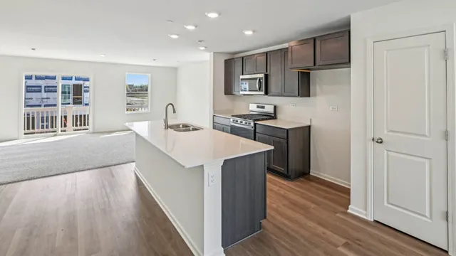 $359,990 | 17315 Ulster Drive, Tinley Park, IL 60477