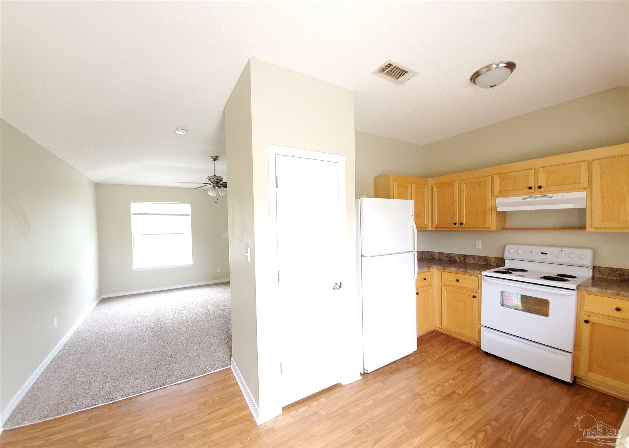 5428 Cox Road Milton, FL 32583 - Photo 9 of 20 Gallery Image 9