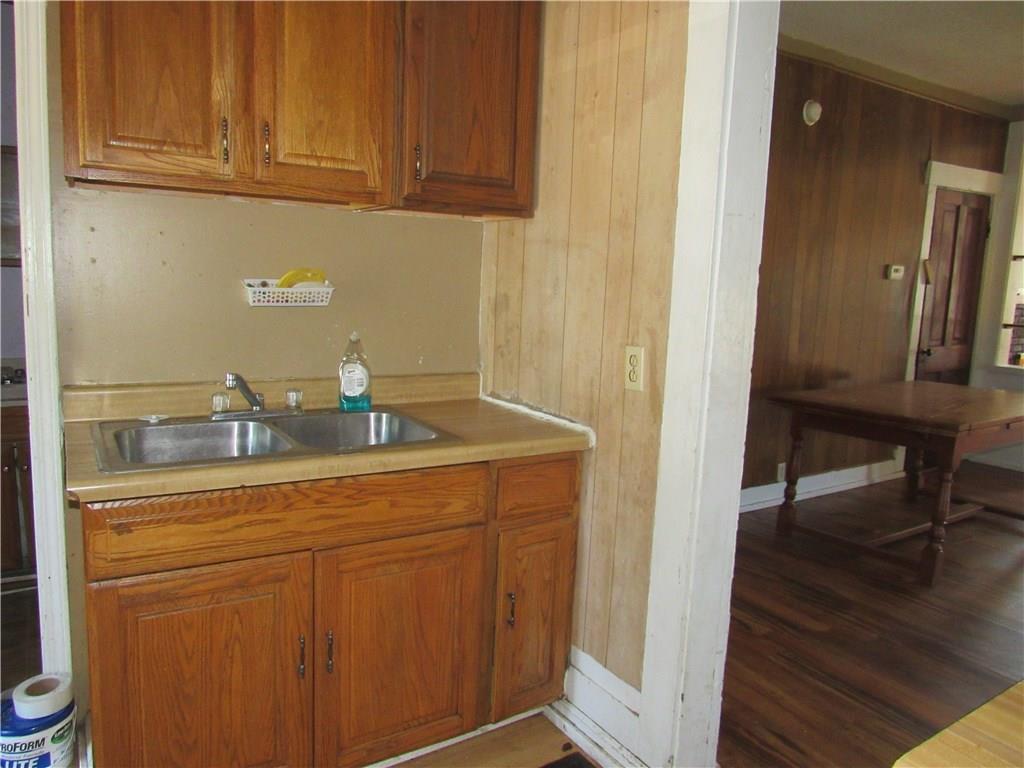 1404 West High Street Springfield, OH 45506 - Photo 10 of 24