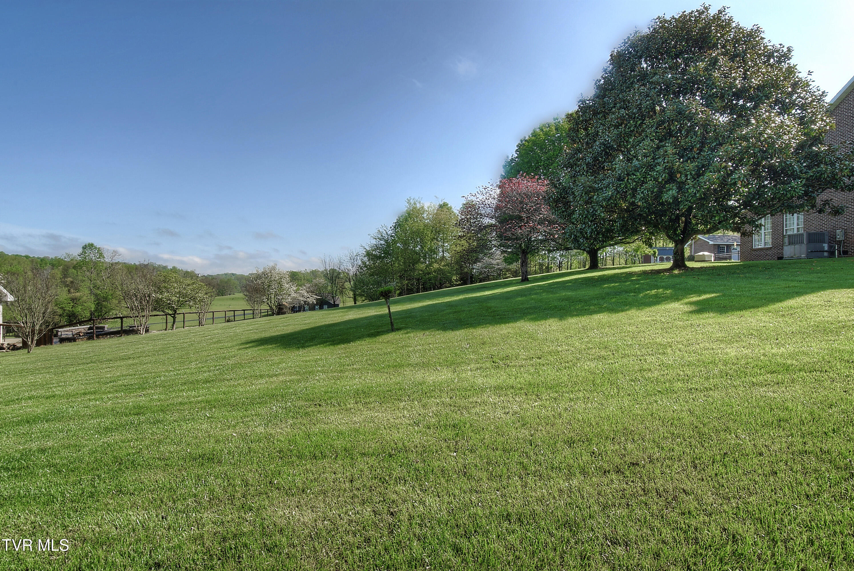 256 Hales Road Jonesborough, TN 37659 - Photo 9 of 72 DSC_0055_56_57_58_59_60