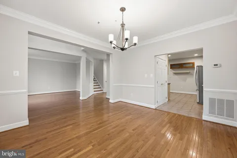 $925,000 | 1004 Gaither Road, Rockville, MD 20850