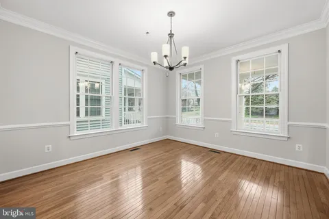 $925,000 | 1004 Gaither Road, Rockville, MD 20850