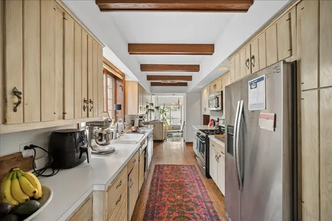 $1,439,000 | 373 Sunset Road, Winnetka, IL 60093