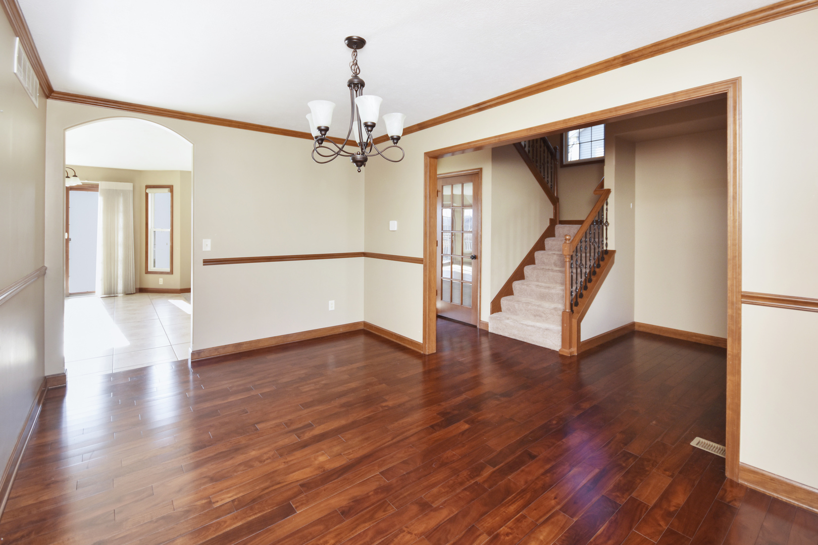 3011 Sable Oaks Road Bloomington, IL 61704 - Photo 4 of 33 Gallery Image 4