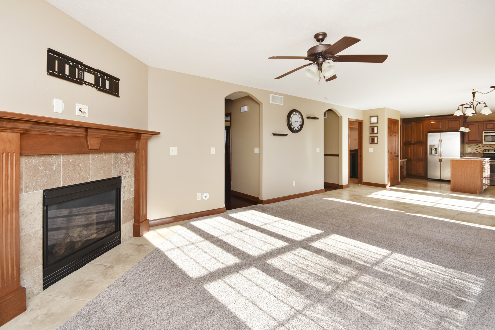 3011 Sable Oaks Road Bloomington, IL 61704 - Photo 5 of 33 Gallery Image 5