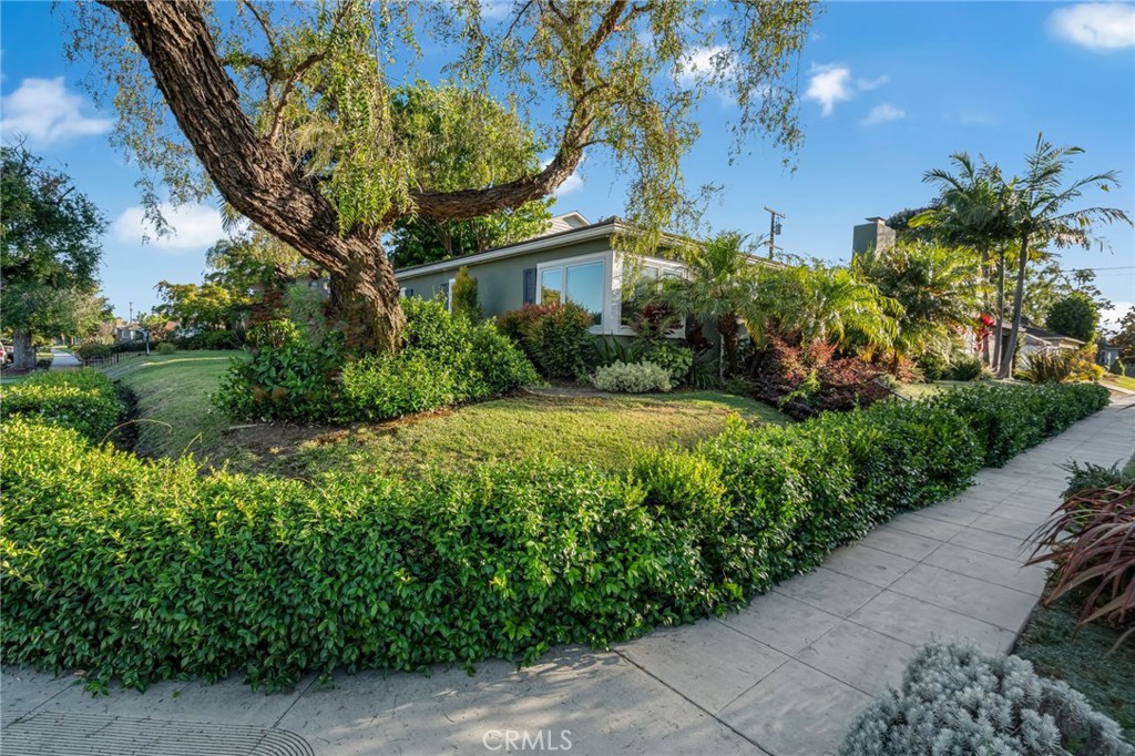 730 East Roosevelt Road Long Beach, CA 90807 - Photo 78 of 80