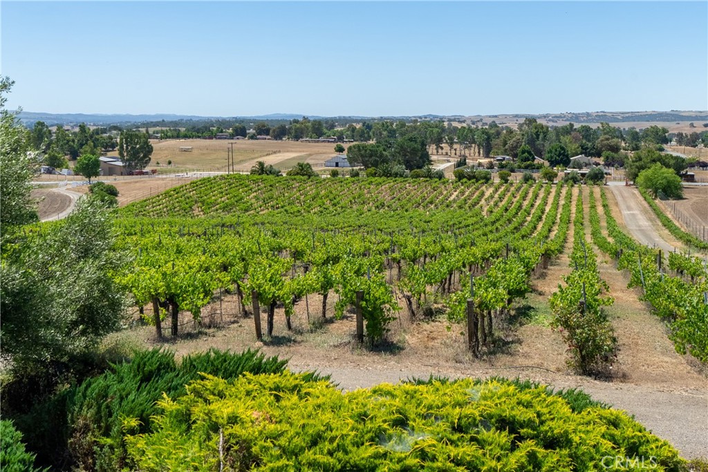7568 Creston Road Paso Robles, CA 93446 - Photo 55 of 57