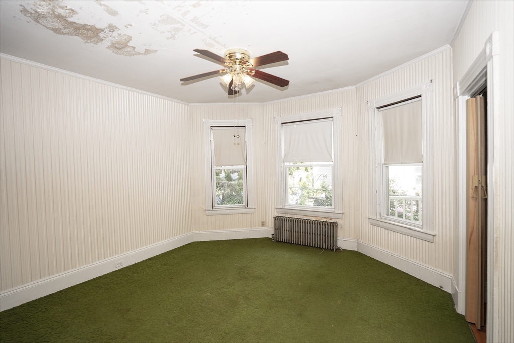 83 Arnold Street Methuen, MA 01844 - Photo 16 of 33