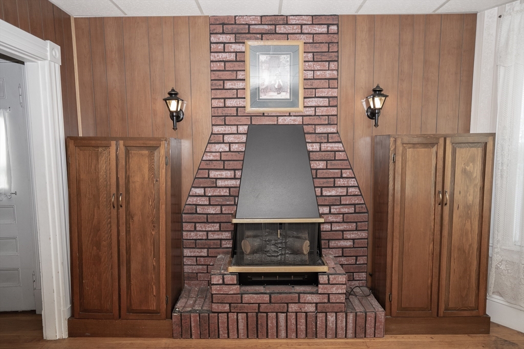 83 Arnold Street Methuen, MA 01844 - Photo 20 of 33