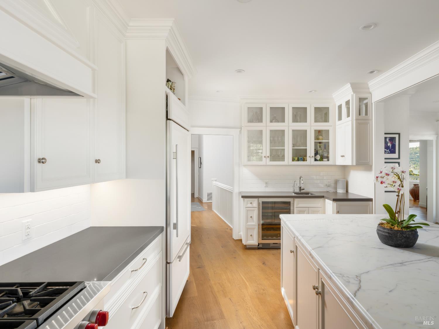 75 Rolling Hills Road Tiburon, CA 94920 - Photo 14 of 57