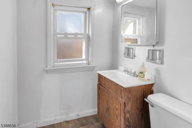 $319,000 | 141 Lenox Avenue, Irvington, NJ 07111