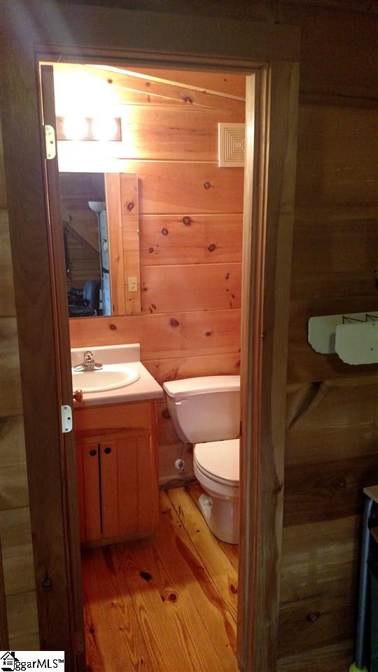 103 Watt Rogers Road Pelzer, SC 29669 - Photo 25 of 32 Half Bath in loft