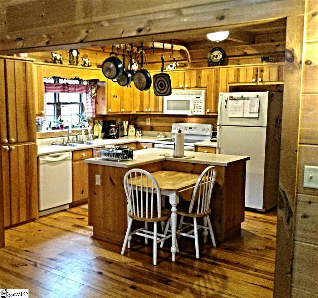 103 Watt Rogers Road Pelzer, SC 29669 - Photo 5 of 32