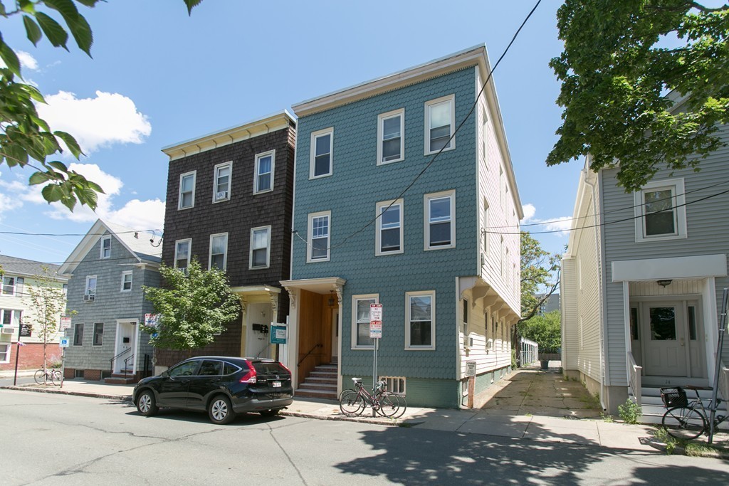 18 Harding Street Cambridge, MA 02141 - Photo 1 of 19 Gallery Image 1