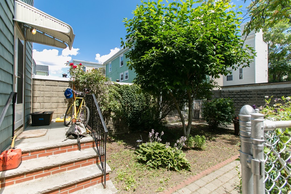 18 Harding Street Cambridge, MA 02141 - Photo 17 of 19 Gallery Image 17